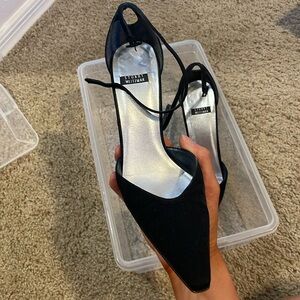 Stuart Weitzman kitten heel